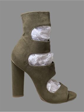 Steve Madden Tawnie 6.5 Booties Sandal Olive Green Caged Peep Toe EUC Clean Boho